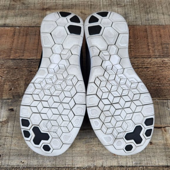 Nike Free 4.0 Flyknit Women Sz 6 Running Shoes Sneaker Black White Athletic - Picture 8 of 9